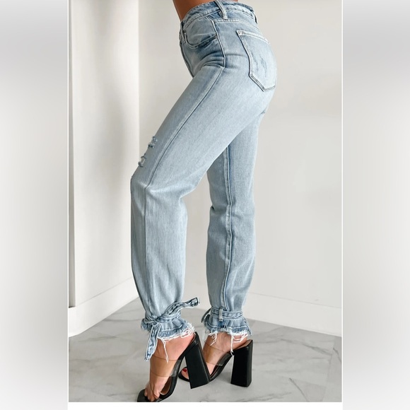 Kancan jeans from this season! Adorable tie ups on bottom! - Picture 4 of 6